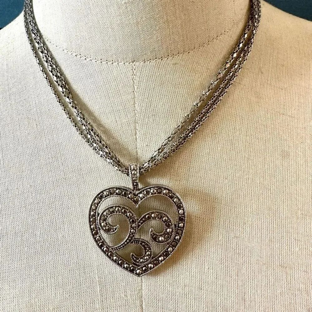 Silver tone Marcasite Heart  Pendant necklace